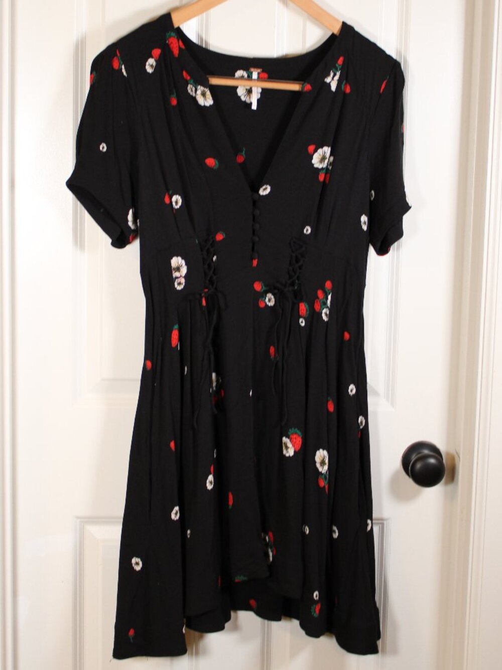 Free people Dream Girl Strawberry dress size 12 - Picture 1 of 4
